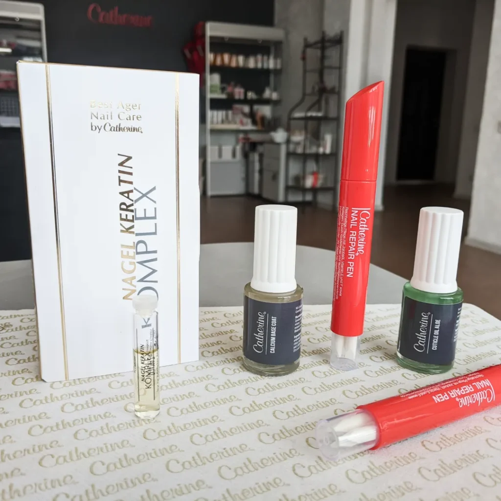 Косметика для нігтів Catherine